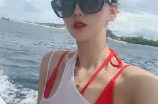 鞠婧祎陷偷漏税风波！丝芭实名举报引爆娱乐圈