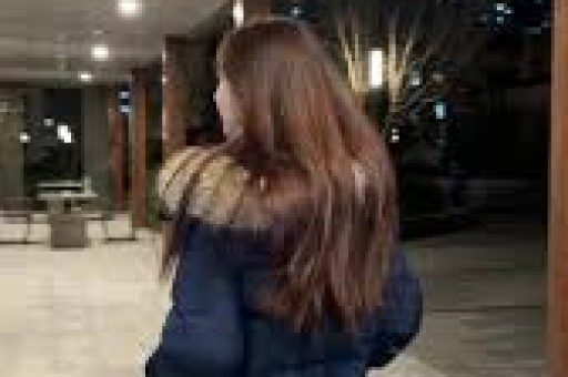 娱乐圈连环瓜：肖奈被传频接站台、牙疼小花被“牺牲”、长腿格格相亲走过场？