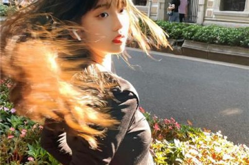 情商、妆造、夹子音处处被吐槽她路人缘这么差了？